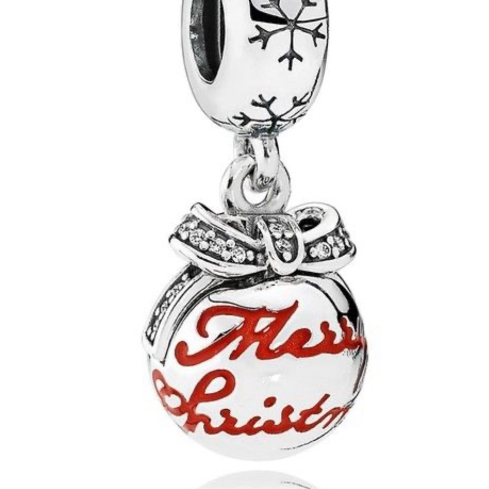 Pandora Christmas charm